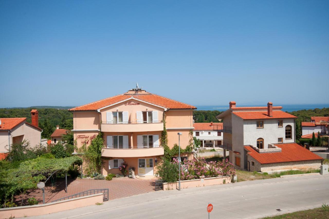 Apartments Miriam פרמנטורה מראה חיצוני תמונה